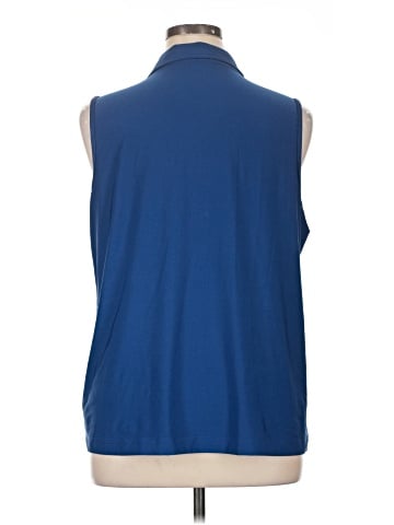 Croft & Barrow Sleeveless T-Shirt (view 2)
