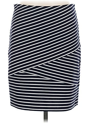 Ann Taylor LOFT Outlet Casual Skirt (view 1)