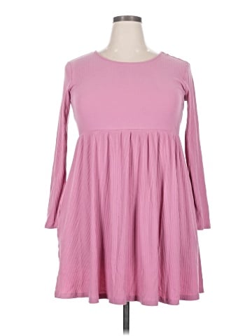 Old Navy Casual Dress (view 1)