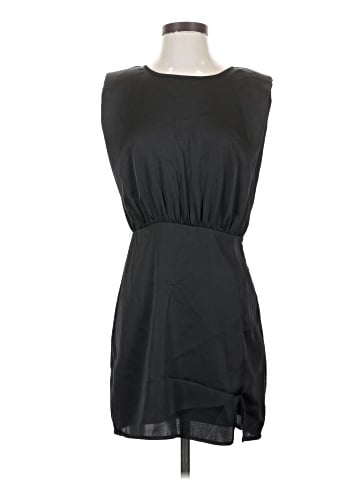 Le Lis Casual Dress (view 1)