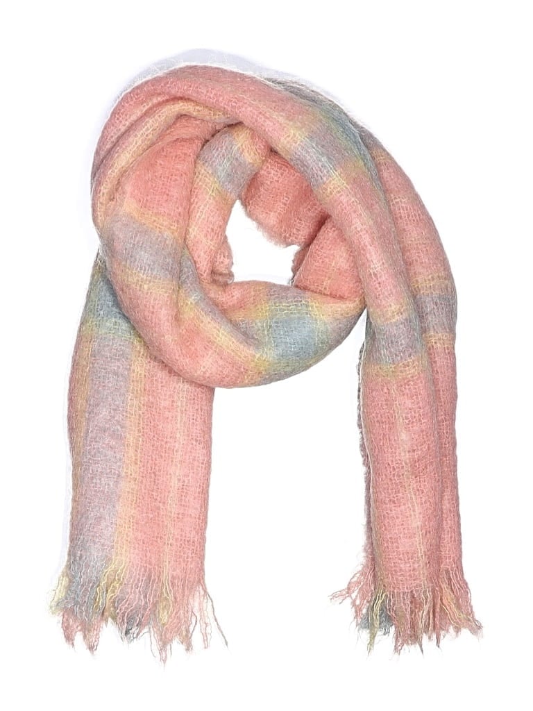 Click to view more detailed imagery on our partner's website Pre-owned Assorted Brands Scarf In Pink