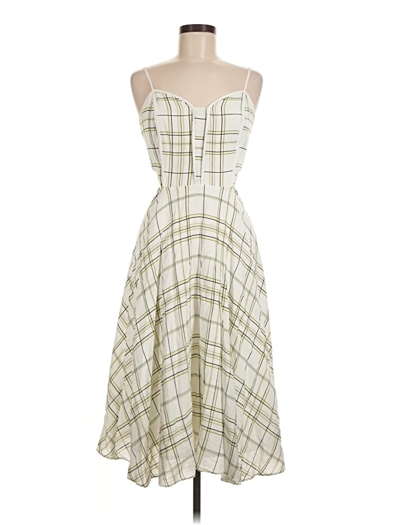 Pre-owned Joa Casual Dress In Ivory