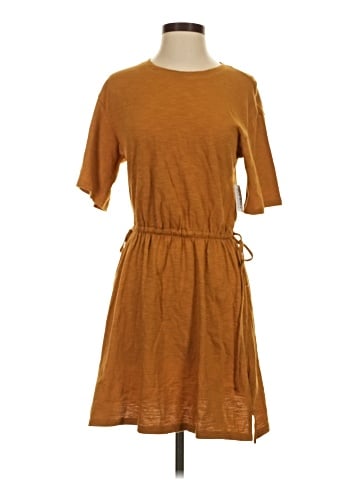Old Navy Casual Dress (view 1)