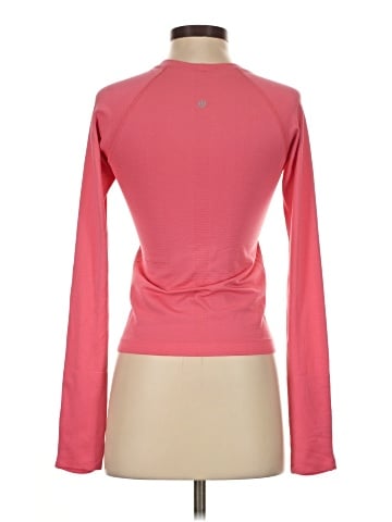 Lululemon Athletica Long Sleeve T-Shirt (view 2)