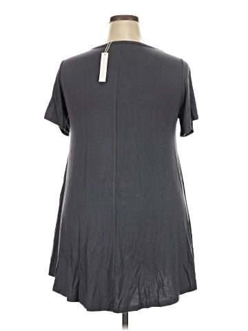 Larace Short Sleeve T-Shirt (view 2)
