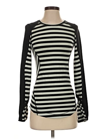 Lululemon Athletica Long Sleeve Top (view 1)