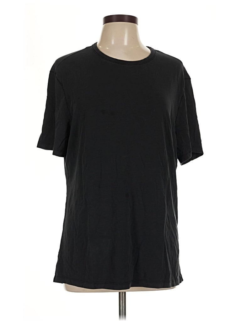 Pre-owned Lululemon Athletica Short Sleeve T-shirt In Black
