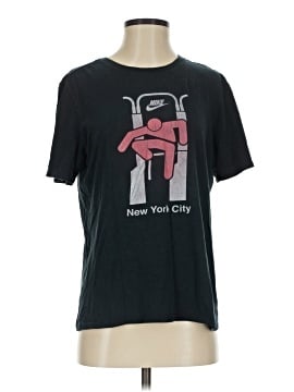Nike Short Sleeve T-Shirt (view 1)