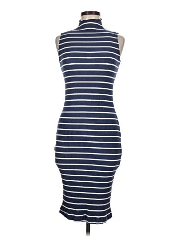 Amour Vert Casual Dress (view 1)