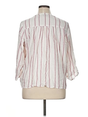 Splendid 3/4 Sleeve Button-Down Shirt (view 2)