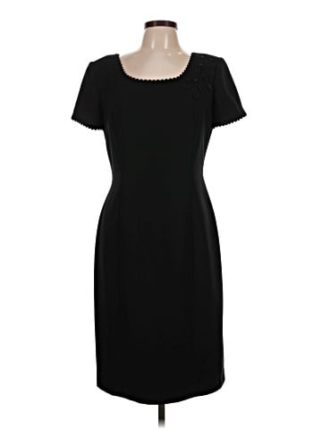 Donna Morgan Casual Dress (view 1)