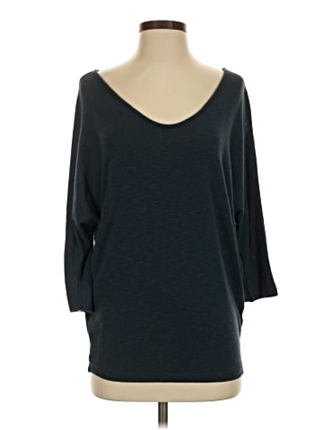Laila Jayde 3/4 Sleeve T-Shirt (view 1)