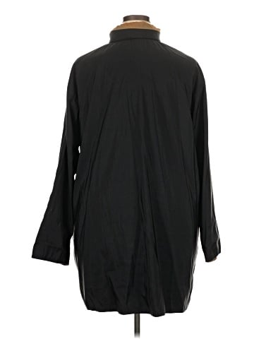 Magellan's Raincoat (view 2)