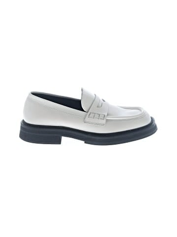 ME+EM Flats (view 1)