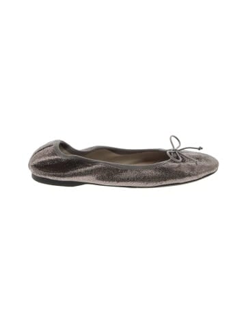 Ruby & Bloom Flats (view 1)