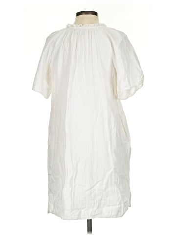 Old Navy Casual Dress (view 2)