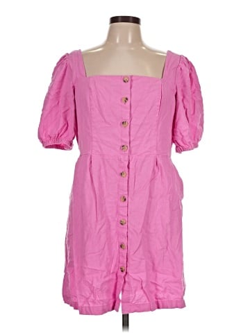 Old Navy Casual Dress (view 1)