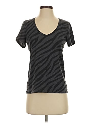 Victoria's Secret Pink Short Sleeve T-Shirt (view 1)