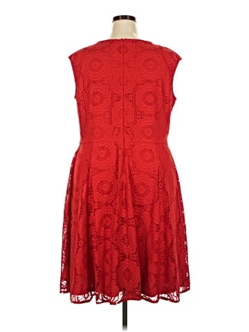 London Style Cocktail Dress (view 2)