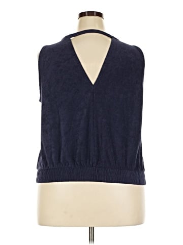 LIVI Sleeveless Top (view 2)