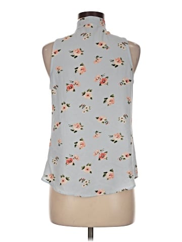 E&M Collection Sleeveless Blouse (view 2)