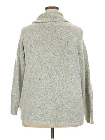 Leo & Nicole Turtleneck Sweater (view 2)