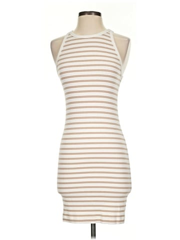 Old Navy Casual Dress (view 1)