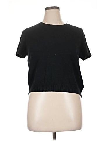 Gap Short Sleeve T-Shirt (view 1)