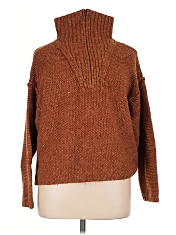 Universal Thread Turtleneck Sweater (view 1)