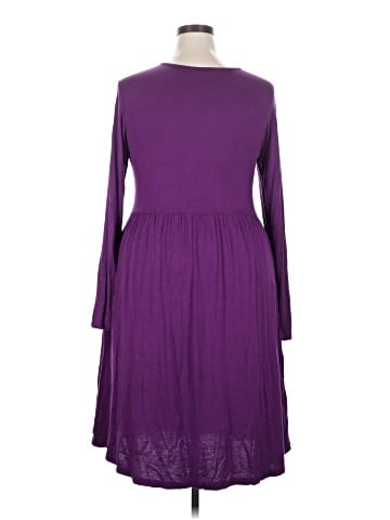 POSESHE Casual Dress (view 2)