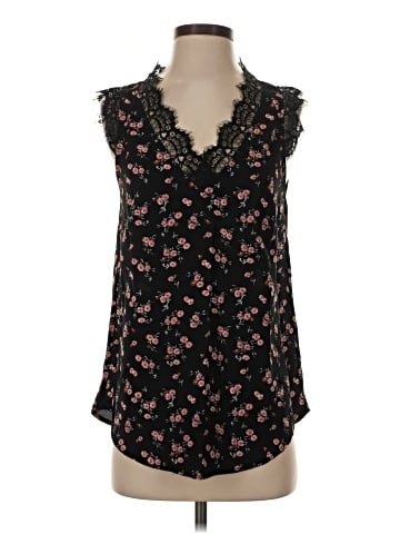 VIISHOW Sleeveless Blouse (view 1)