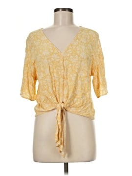 LUQ 3/4 Sleeve Blouse (view 1)