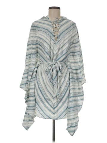 Chaser Poncho (view 1)