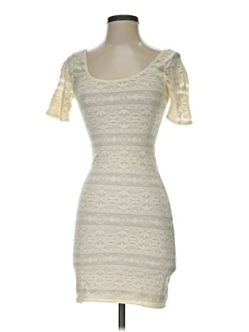 Abercrombie & Fitch Cocktail Dress (view 1)
