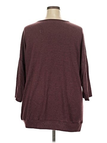 Torrid 3/4 Sleeve T-Shirt (view 2)
