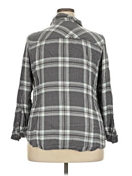 Torrid 3/4 Sleeve Button-Down Shirt (view 2)