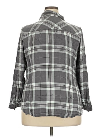Torrid 3/4 Sleeve Button-Down Shirt (view 2)