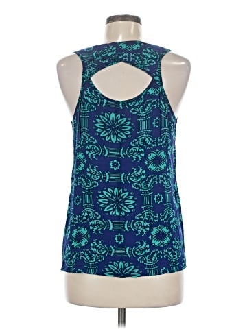 Fun2Fun Sleeveless Top (view 2)