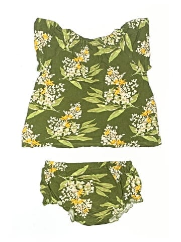 MilkBarn Sleeveless Blouse (view 2)