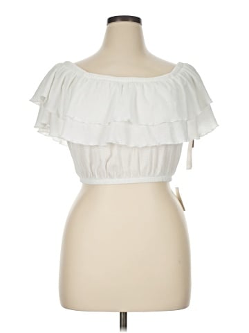 Almost Famous Short Sleeve Top (view 1)