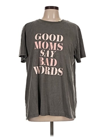 Maurices Short Sleeve T-Shirt (view 1)