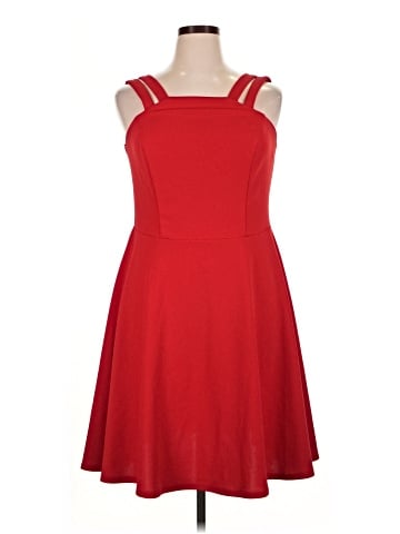 Roz & Ali Cocktail Dress (view 1)