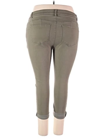Korye Khakis (view 2)