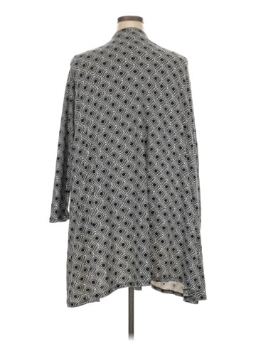 Lularoe Cardigan (view 2)