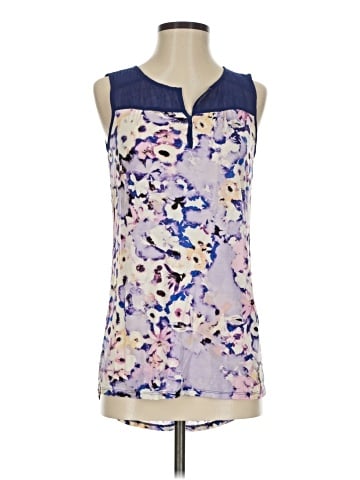 Simply Vera Vera Wang Sleeveless T-Shirt (view 1)