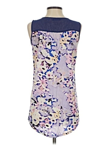 Simply Vera Vera Wang Sleeveless T-Shirt (view 2)