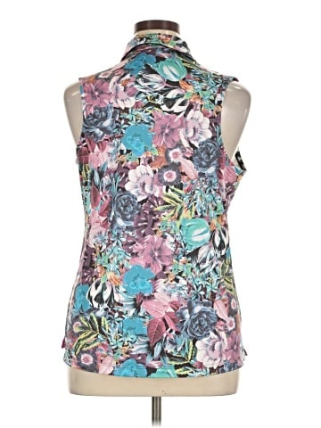 Nike Sleeveless T-Shirt (view 2)
