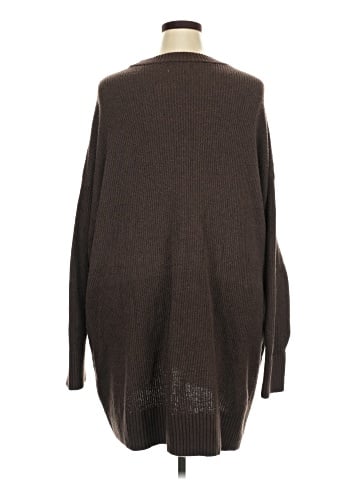 Old Navy Pullover Sweater (view 2)