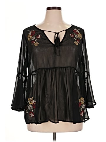 Torrid 3/4 Sleeve Blouse (view 1)