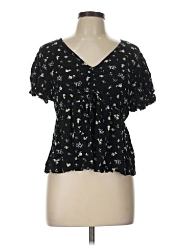 Sonoma Goods for Life Short Sleeve Blouse (view 1)